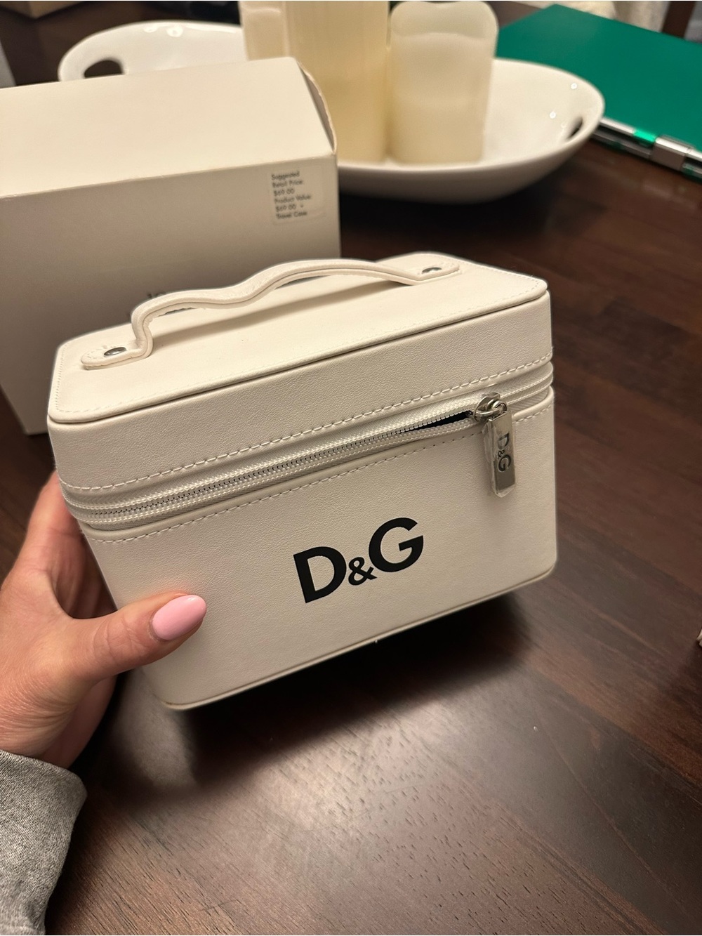 D&G White Leather Toiletry Case with Black Logo